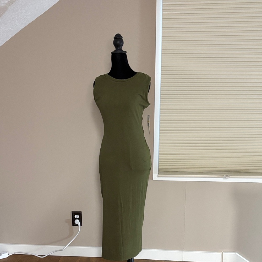 Olive Green Sleeveless Maxi Dress - Classic Bodycon Fit